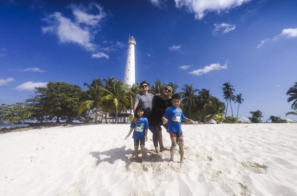 Rekomendasi Paket Tour Belitung: Wisata Pulau, Kuliner Legendaris, dan Penginapan